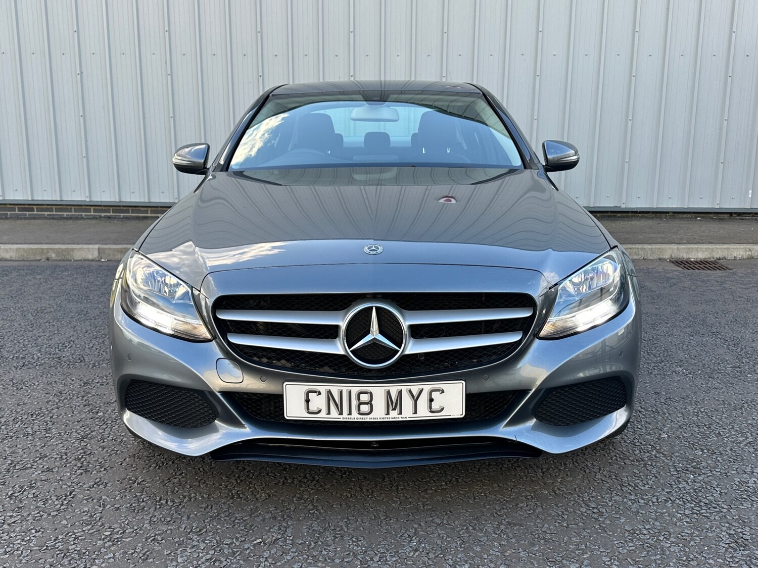 Used Mercedes-Benz C-Class 2018 for sale - 76022529: Photo 3