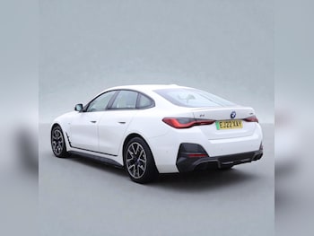 Used BMW i4 2022 for sale - 77055757: Photo