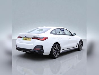 Used BMW i4 2022 for sale - 77055757: Photo