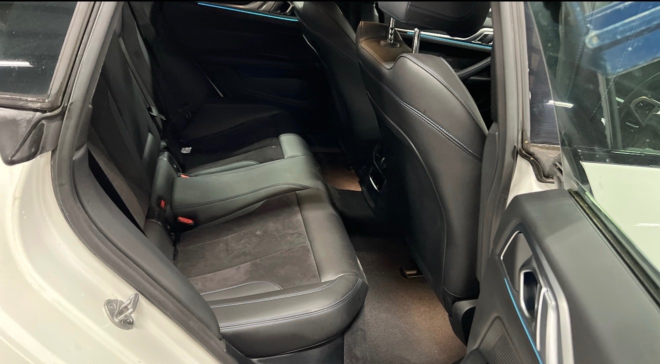 Used BMW i4 2022 for sale - 77055757: Photo 6