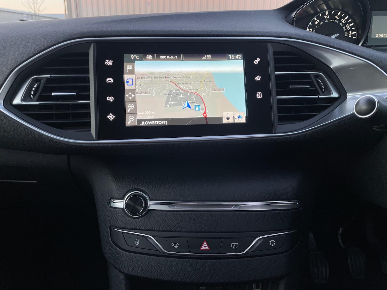 Used Peugeot 308 2017 for sale - 77090177: Photo 13