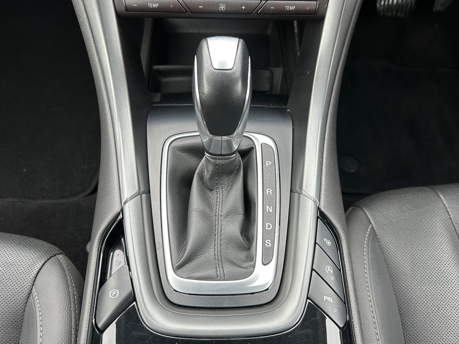 Used Ford Mondeo 2016 for sale - 76557564: Photo 15