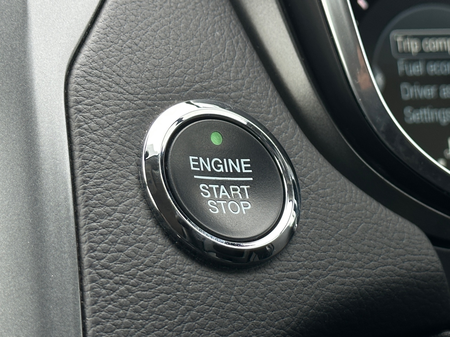 Used Ford Mondeo 2016 for sale - 76557564: Photo 24