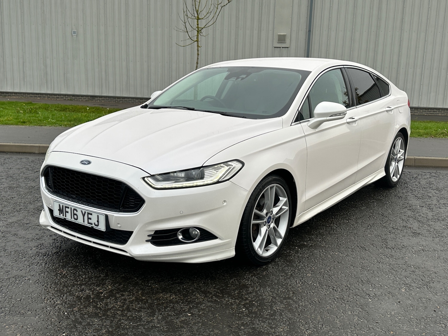 Used Ford Mondeo 2016 for sale - 76557564: Photo 26
