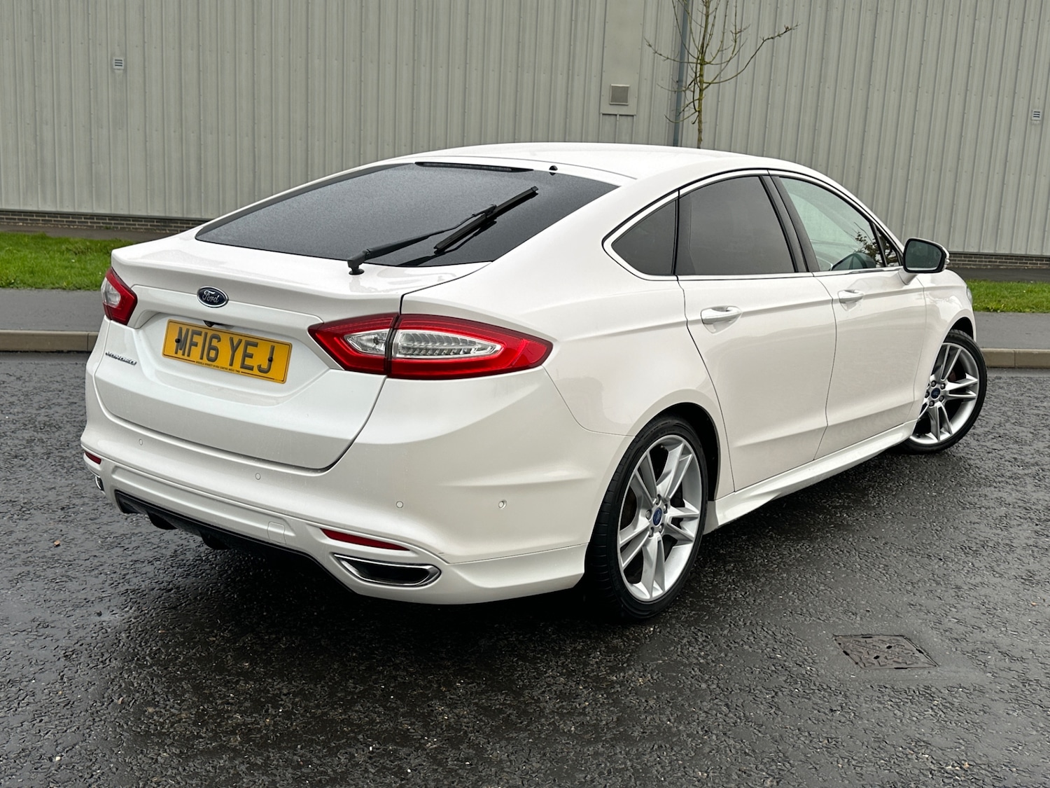 Used Ford Mondeo 2016 for sale - 76557564: Photo 4