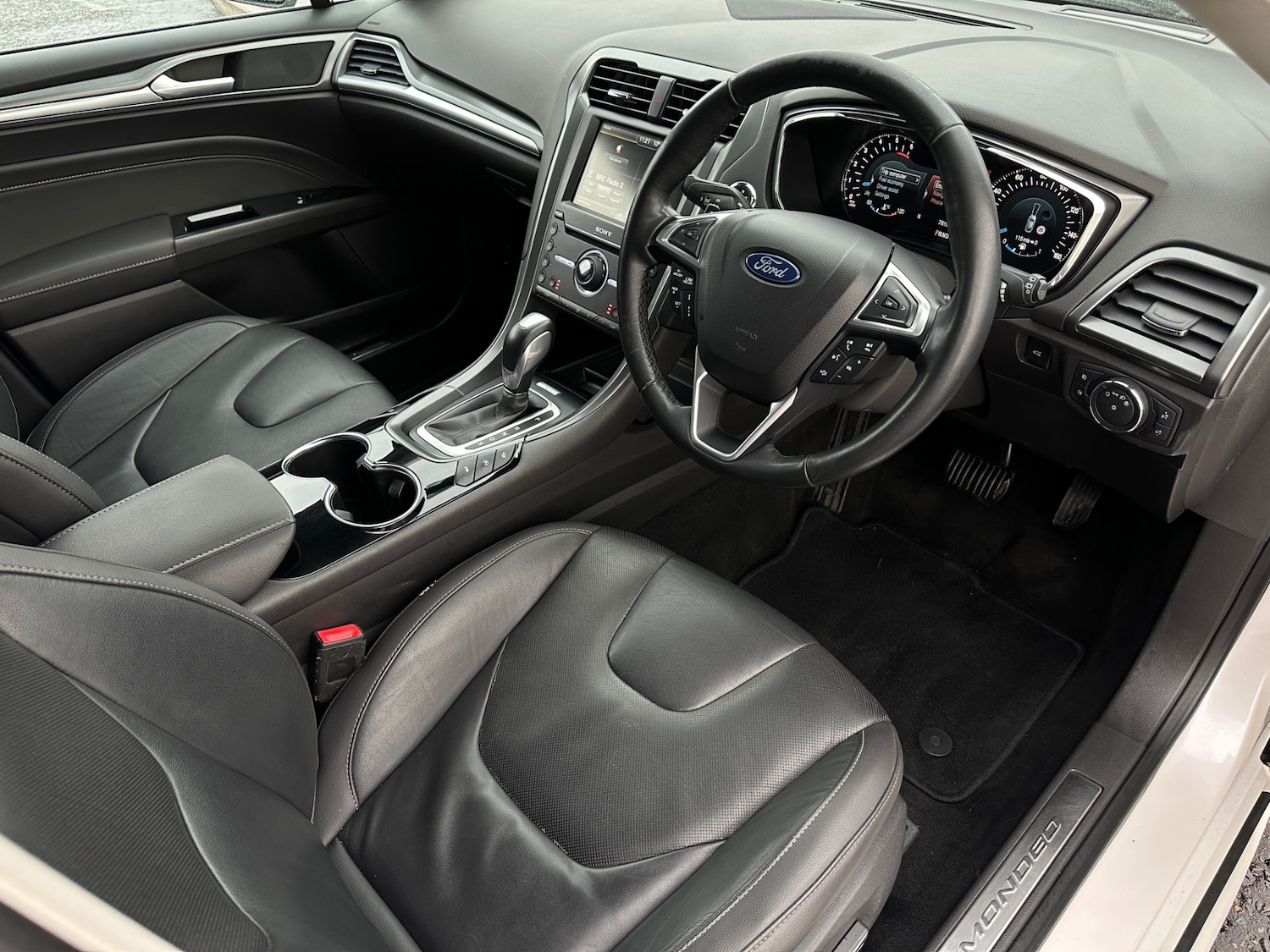 Used Ford Mondeo 2016 for sale - 76557564: Photo 7