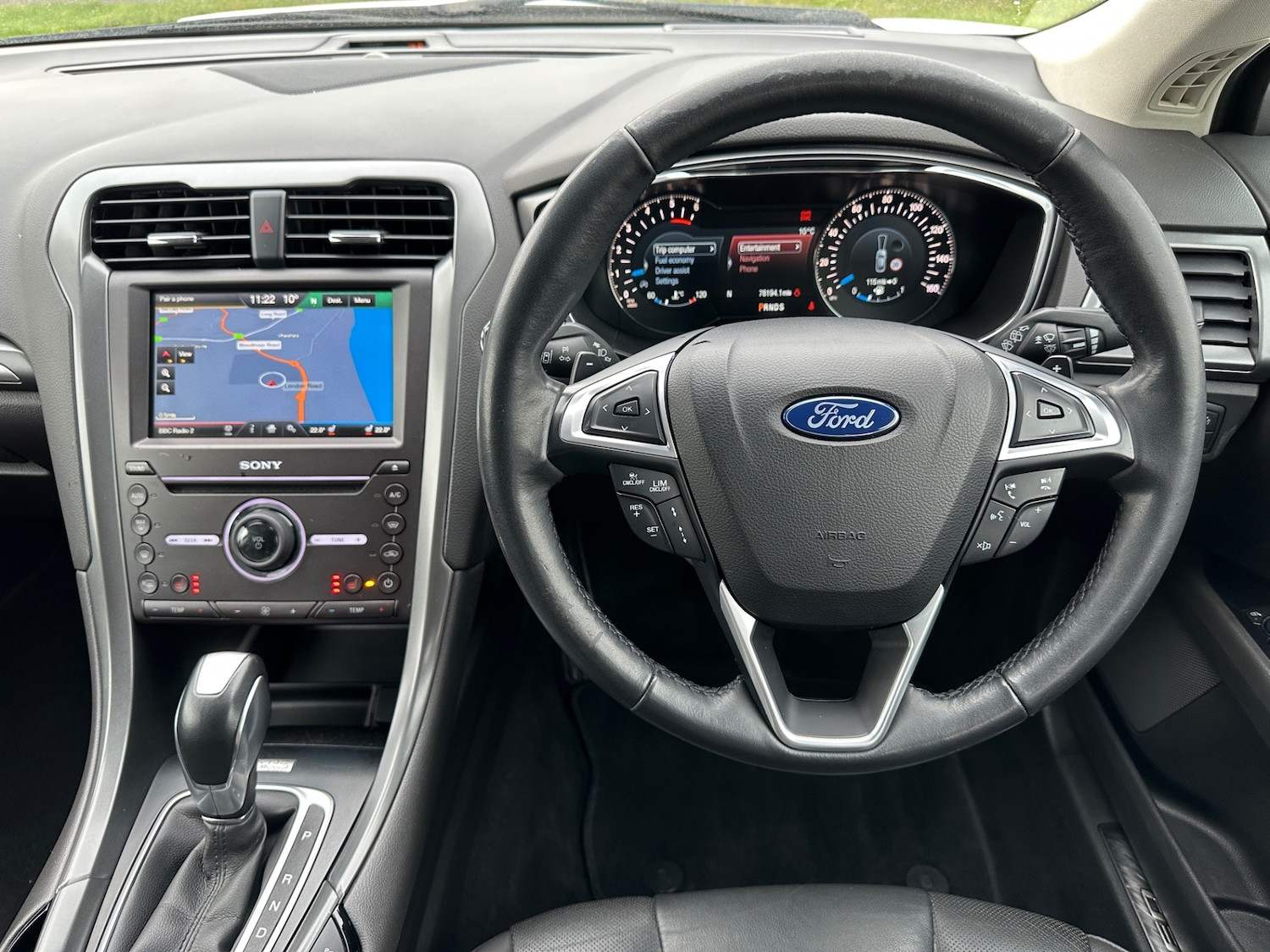 Used Ford Mondeo 2016 for sale - 76557564: Photo 9