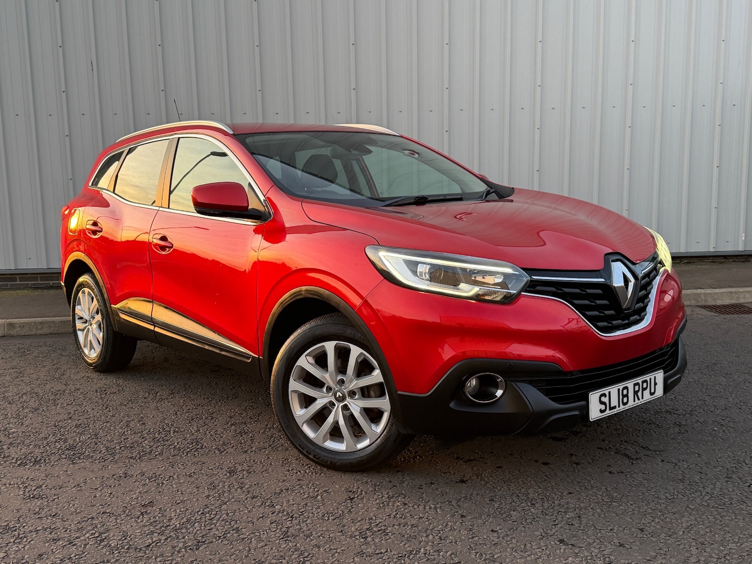 Used Renault Kadjar 2018 for sale - 76935254: Photo 1