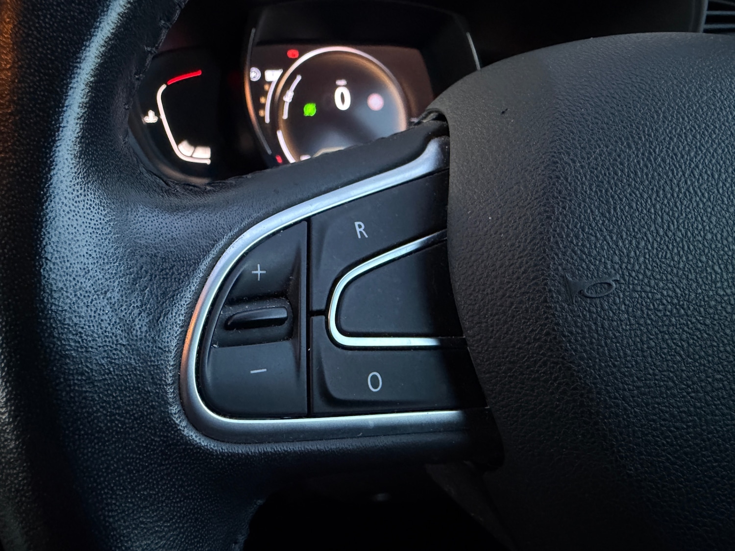 Used Renault Kadjar 2018 for sale - 76935254: Photo 14