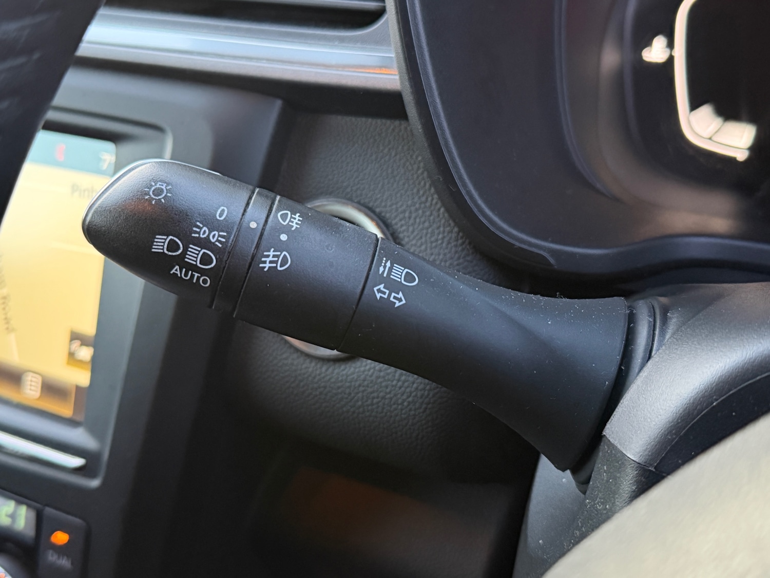 Used Renault Kadjar 2018 for sale - 76935254: Photo 18