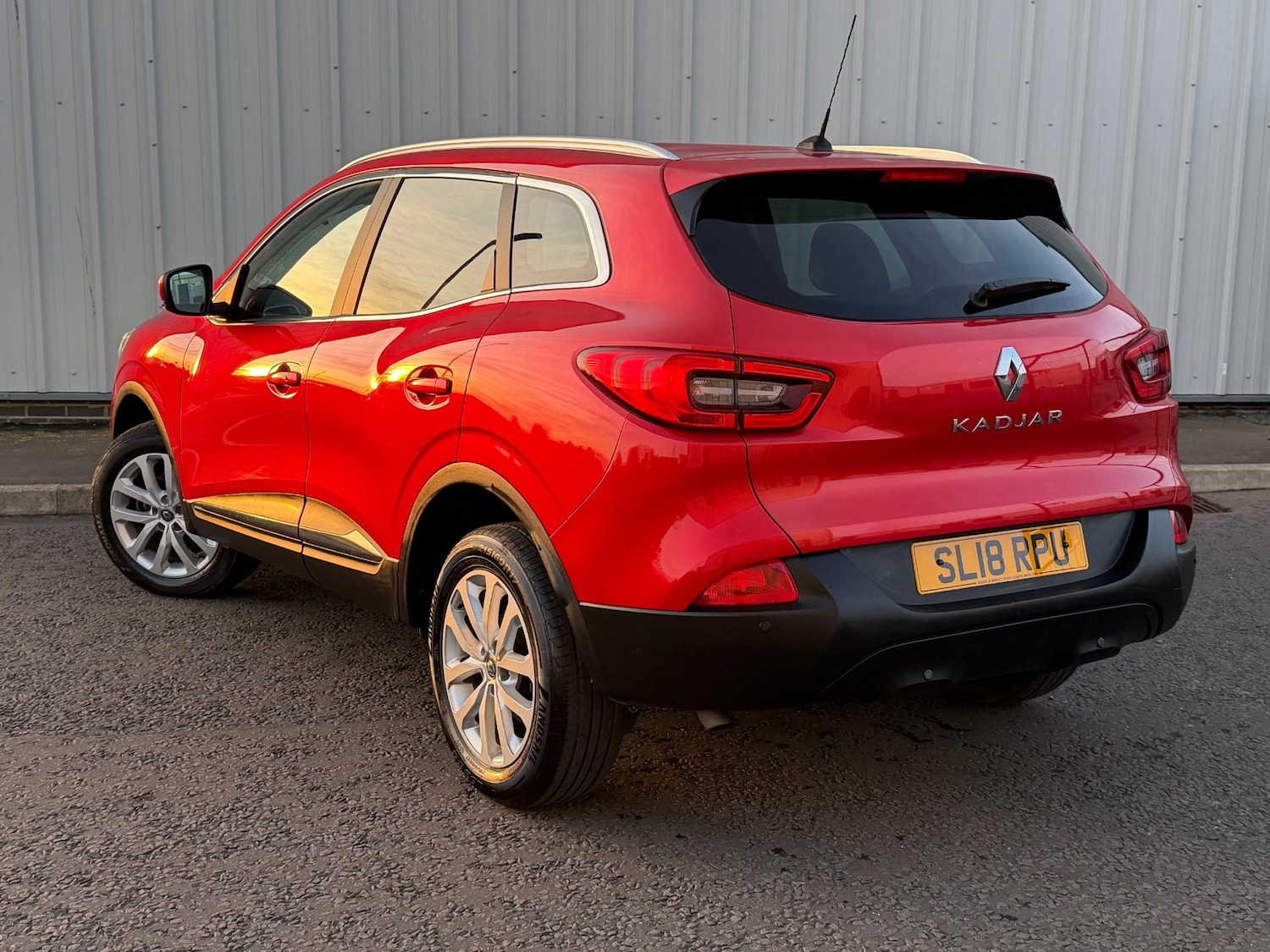 Used Renault Kadjar 2018 for sale - 76935254: Photo 2