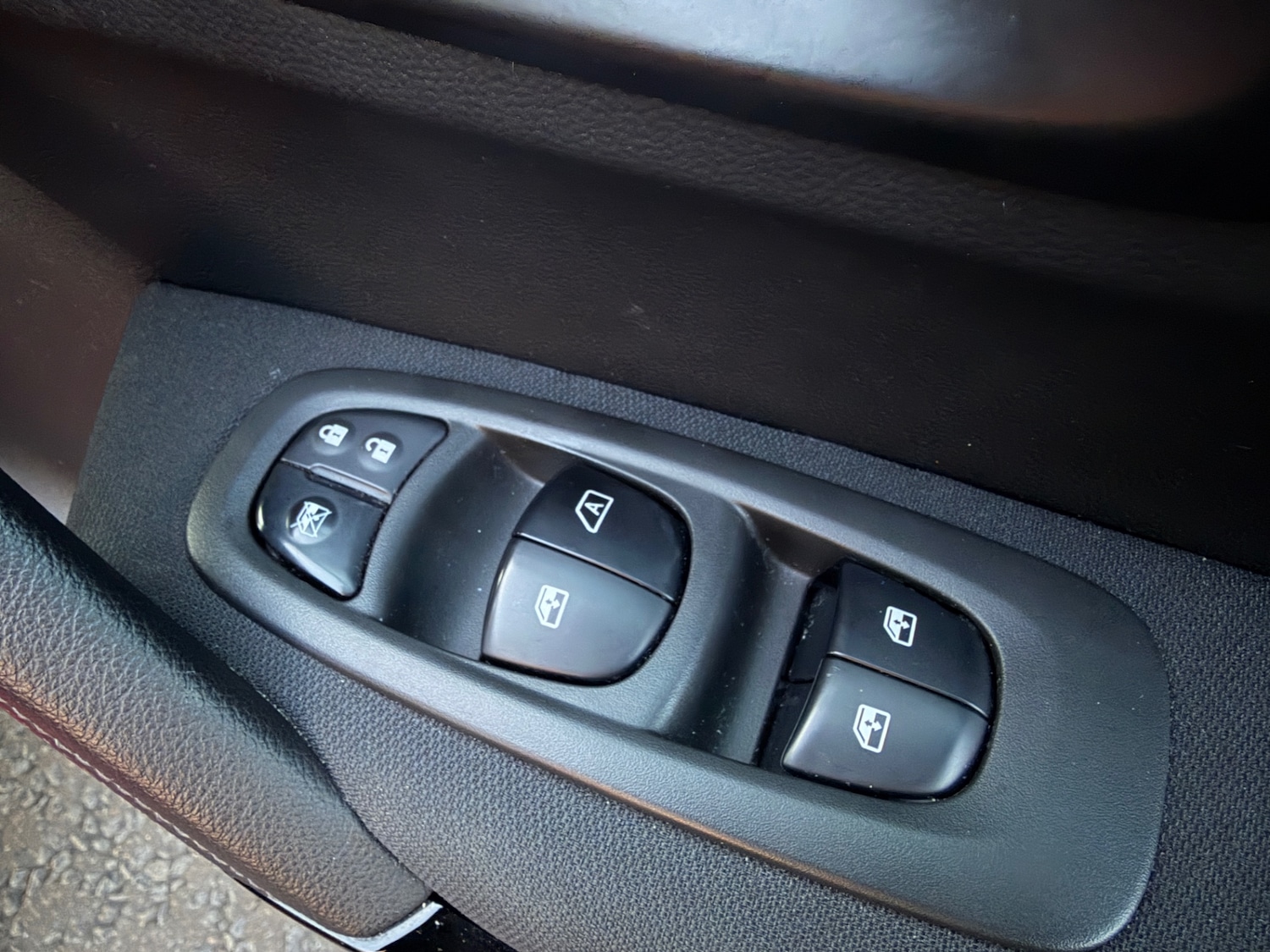 Used Renault Kadjar 2018 for sale - 76935254: Photo 25