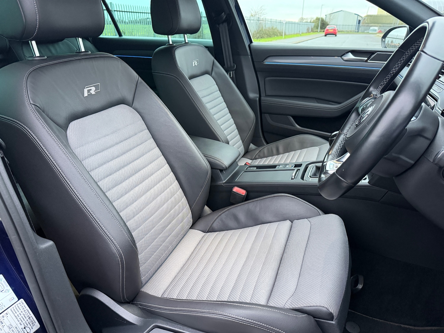 Used Volkswagen Passat 2019 for sale - 76726131: Photo 10