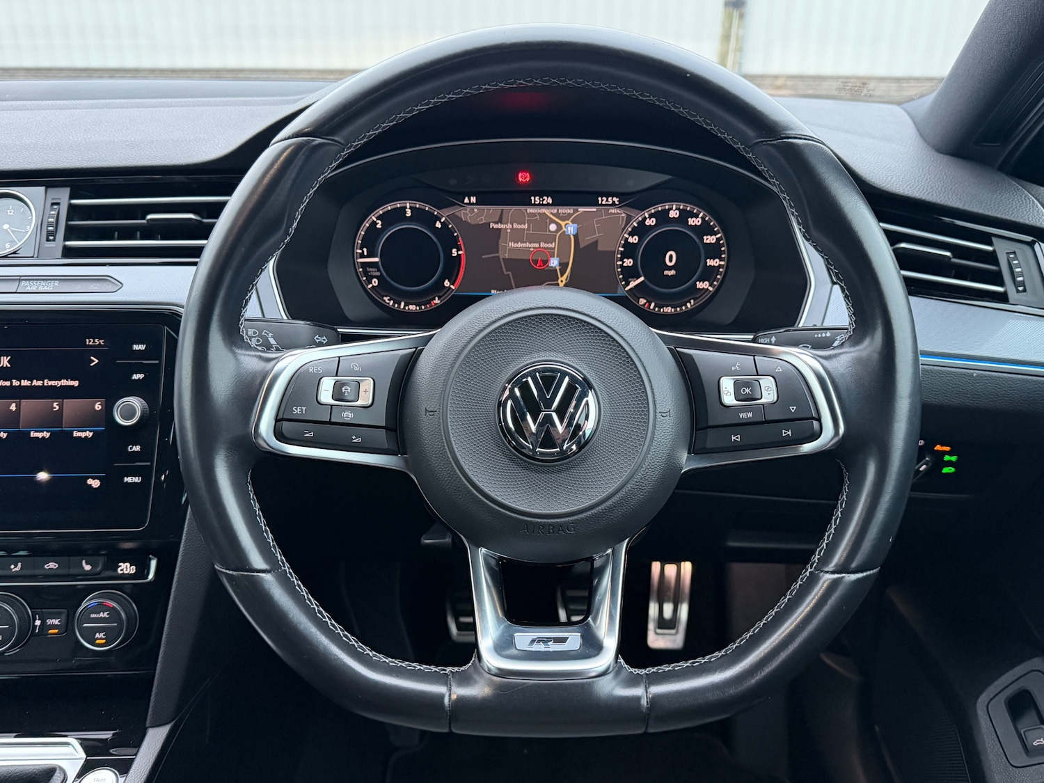 Used Volkswagen Passat 2019 for sale - 76726131: Photo 15