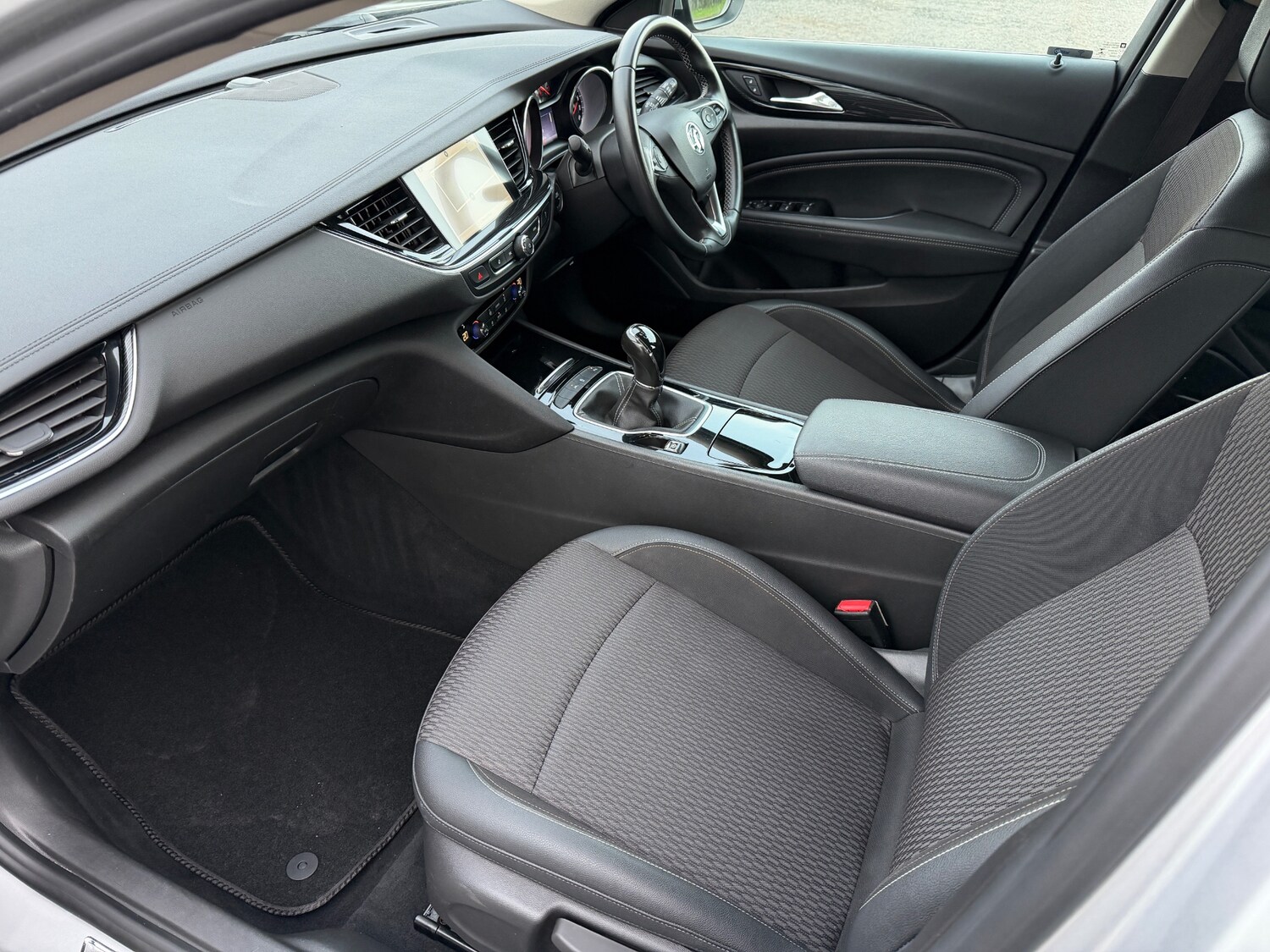 Used Vauxhall Insignia 2018 for sale - 76656424: Photo 10