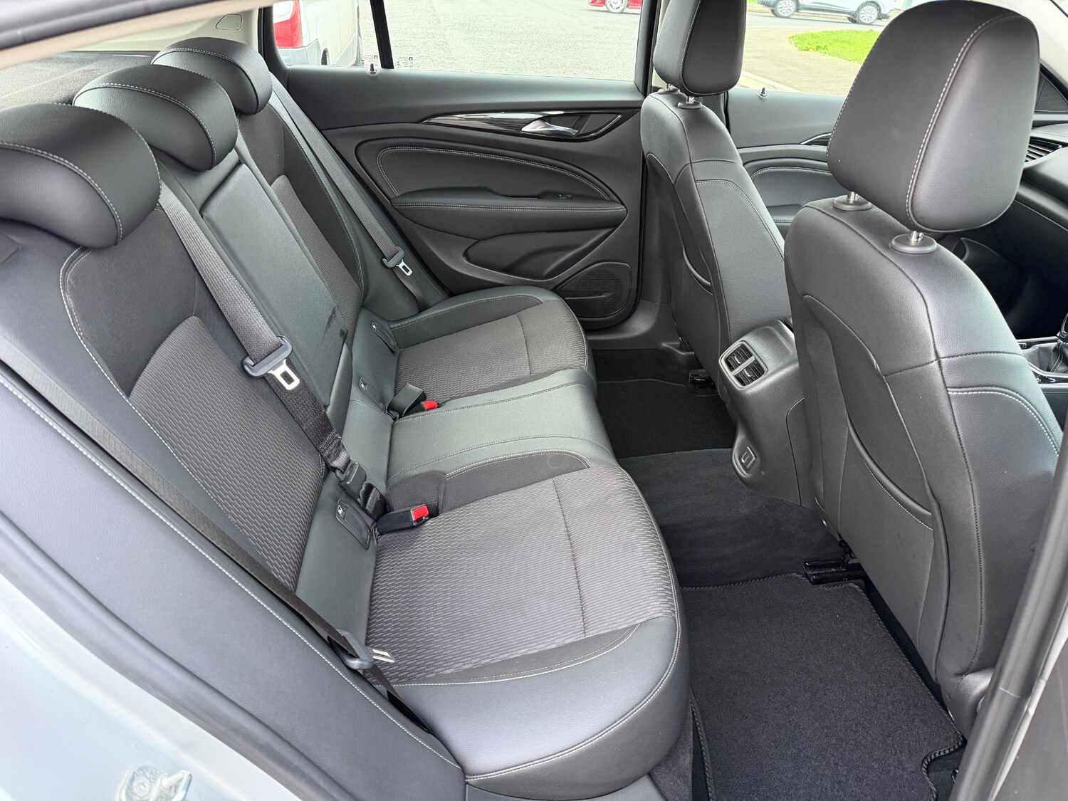 Used Vauxhall Insignia 2018 for sale - 76656424: Photo 11