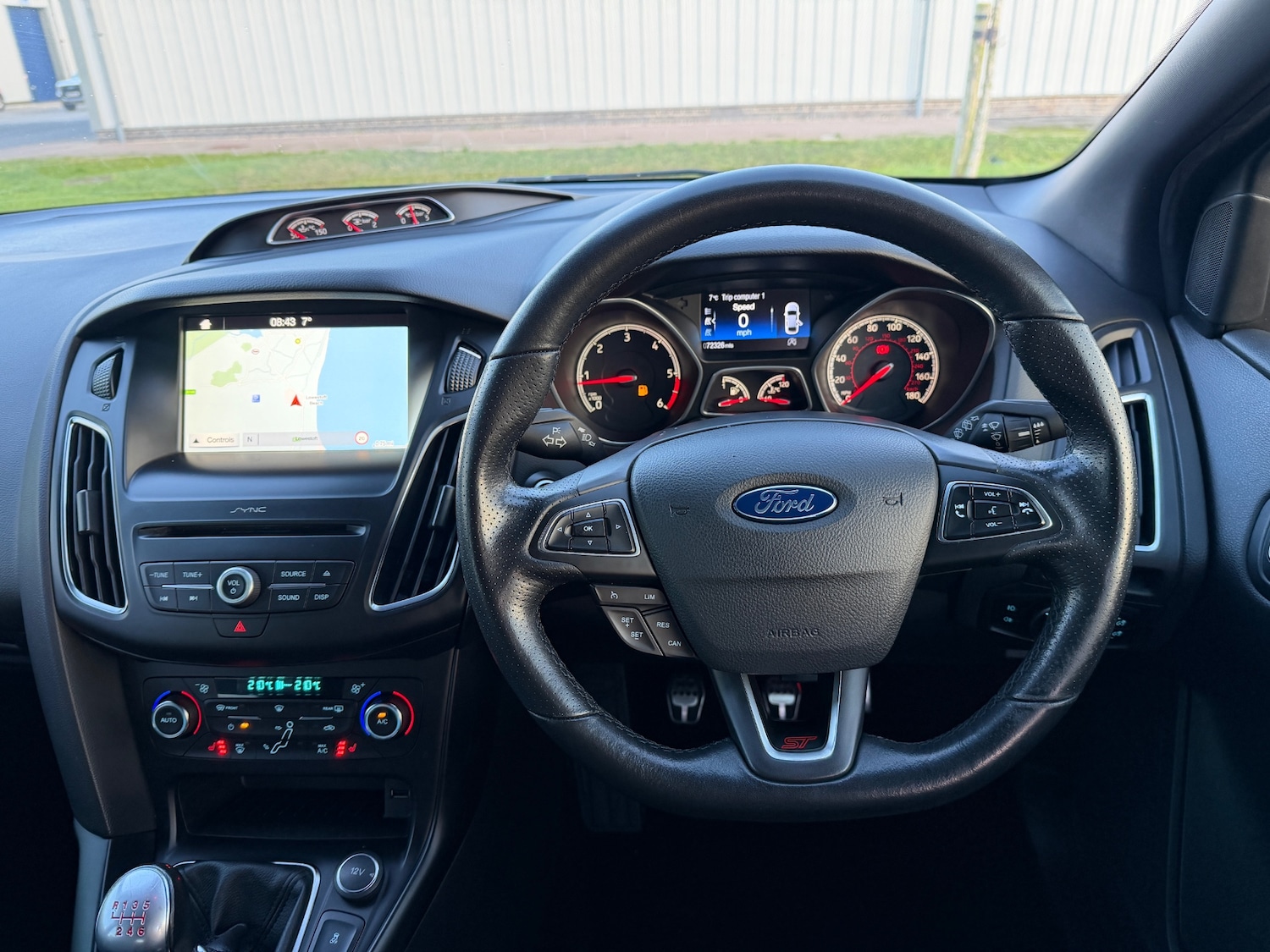 Used Ford Focus 2017 for sale - 76553751: Photo 14