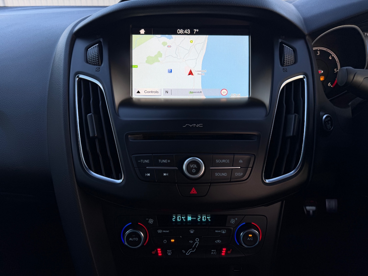 Used Ford Focus 2017 for sale - 76553751: Photo 15