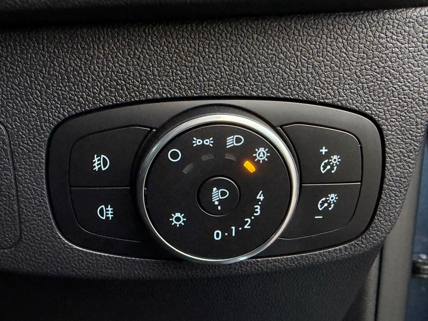 Used Ford Focus 2020 for sale - 77977197: Photo 36