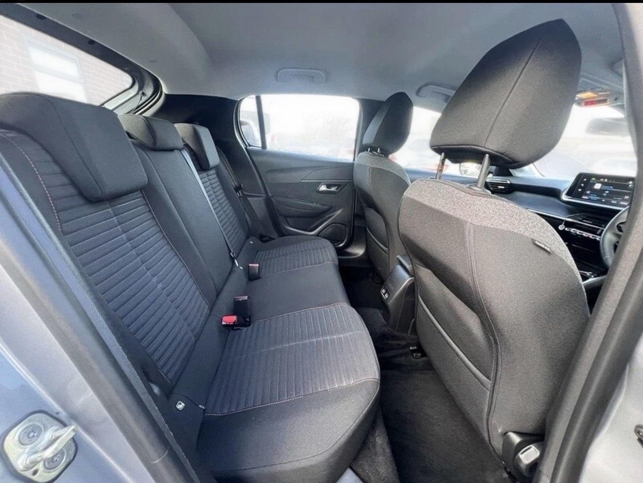 Used Peugeot 208 2020 for sale - 77053415: Photo 9