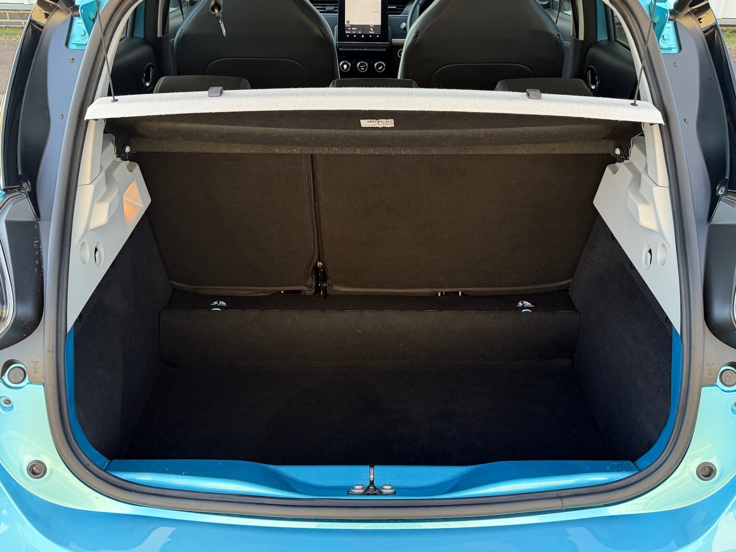 Used Renault Zoe 2021 for sale - 77562691: Photo 6