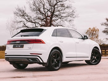 Used Audi Q8 2019 for sale - 78444396: Photo