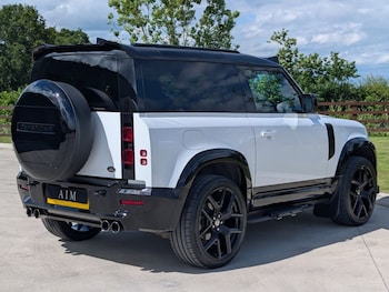 Used Land Rover Defender 2023 for sale - 78959899: Photo