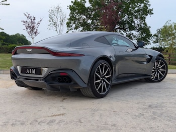 Used Aston Martin Vantage 2018 for sale - 78749656: Photo
