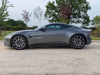 Used Aston Martin Vantage 2018 for sale - 78749656: Photo