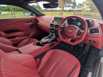 Used Aston Martin Vantage 2018 for sale - 78749656: Photo