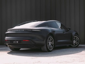 Used Porsche Taycan 2021 for sale - 78444510: Photo