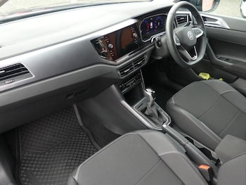 Used Volkswagen Taigo 2024 for sale - 76408658: Photo