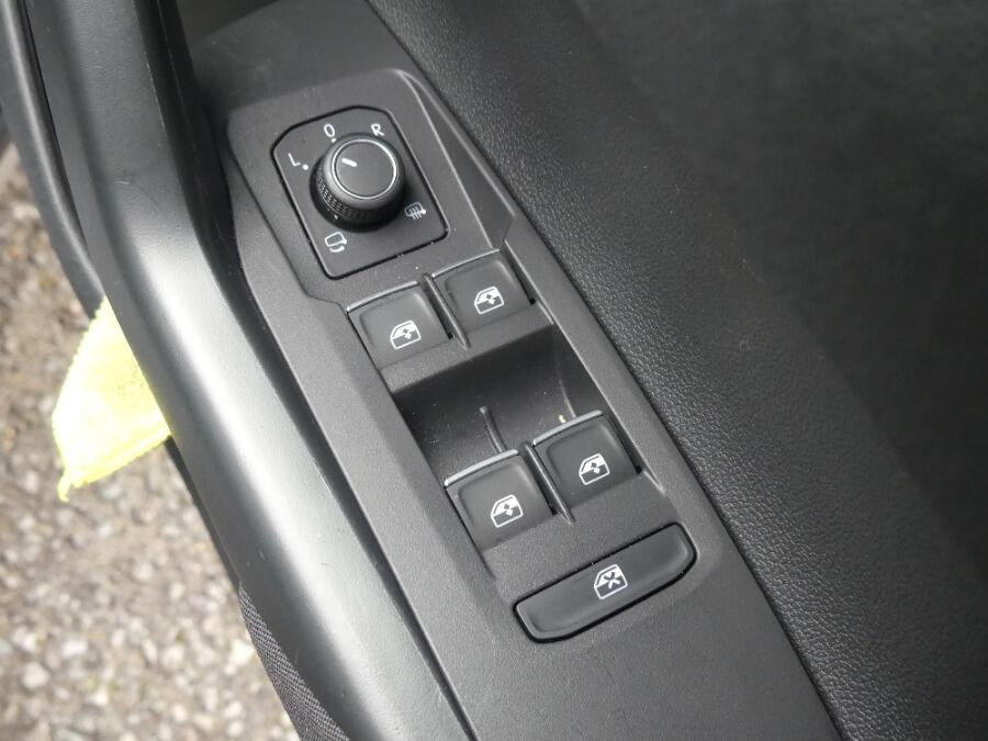 Used Volkswagen Taigo 2024 for sale - 76408658: Photo 37