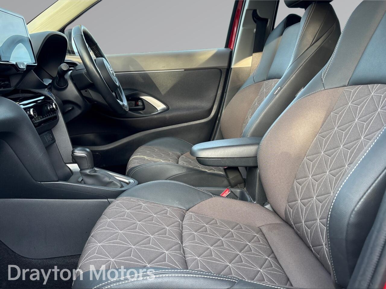 Used Toyota Yaris Cross for sale - 77306285: Photo 12