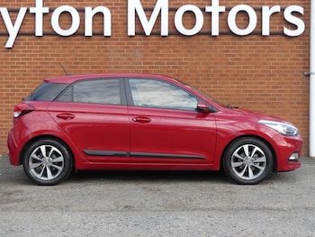 Used Hyundai i20 2017 for sale - 76457790: Photo