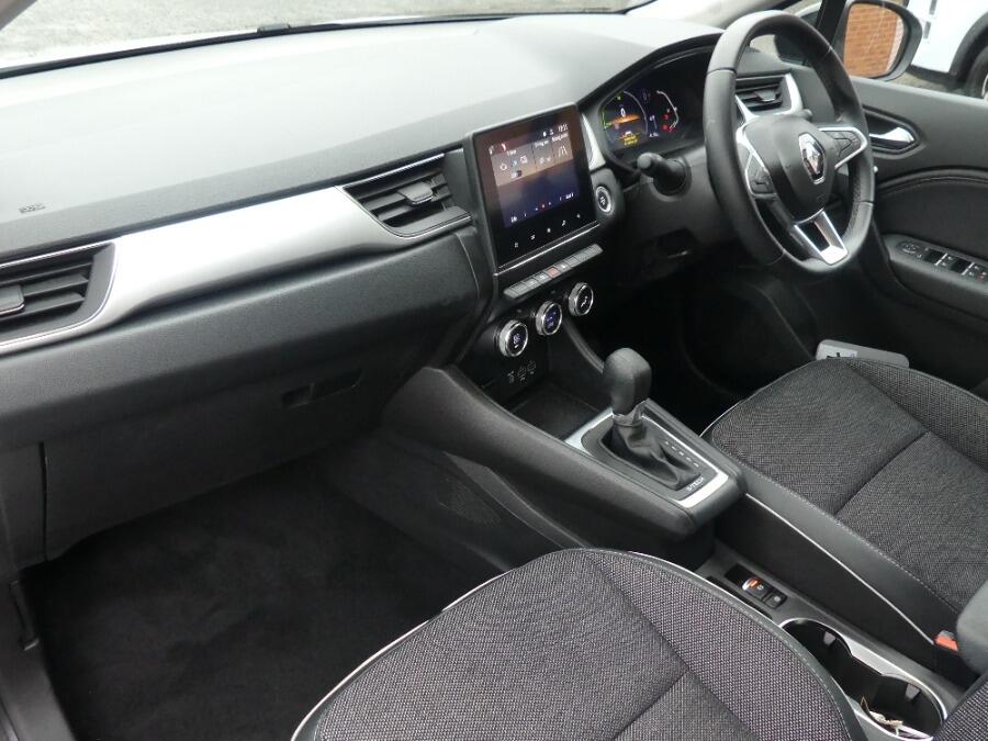 Used Renault Captur 2023 for sale - 77344156: Photo 2