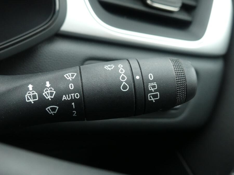 Used Renault Captur 2023 for sale - 77344156: Photo 21