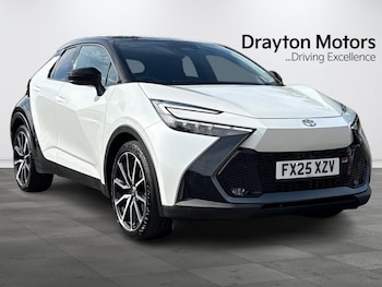 Used Toyota C-HR 2025 for sale - 79452431: Photo
