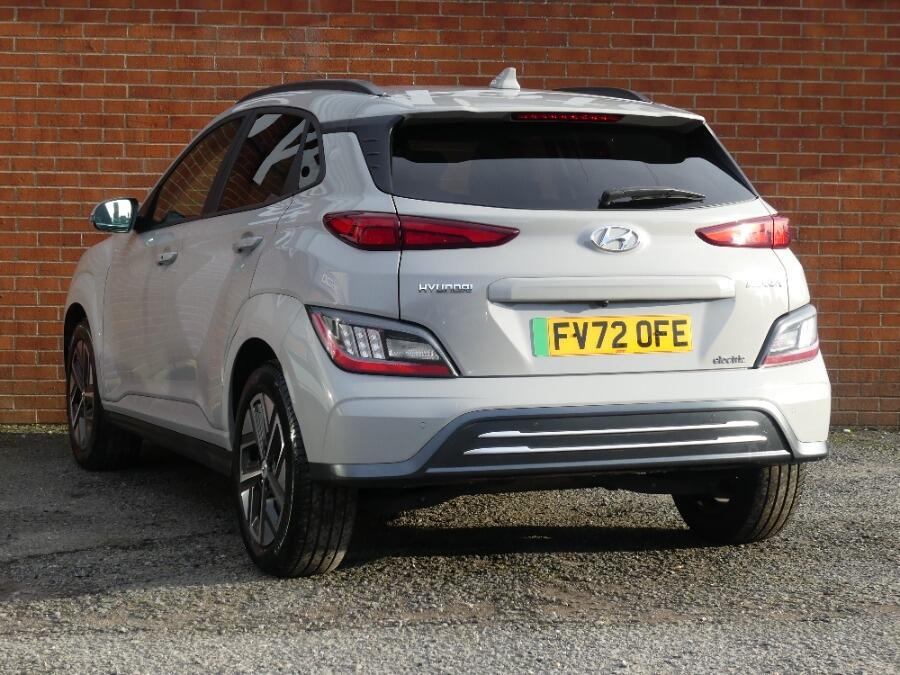 Used Hyundai KONA 2023 for sale - 76952901: Photo 3