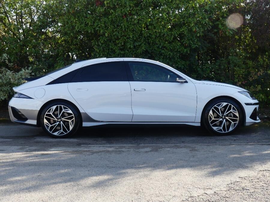 Used Hyundai IONIQ 6 2023 for sale - 76122639: Photo 4