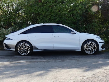 Used Hyundai IONIQ 6 2023 for sale - 76122639: Photo