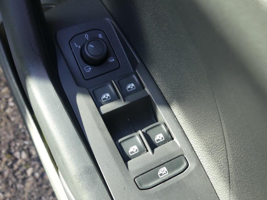 Used Volkswagen T-Cross 2023 for sale - 76743400: Photo 36