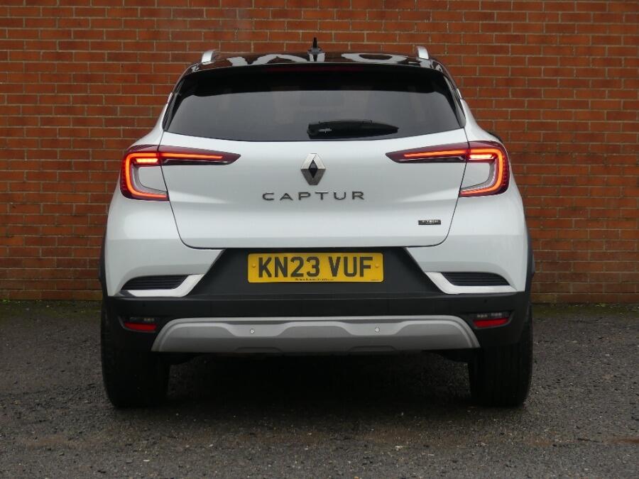 Used Renault Captur 2023 for sale - 76965666: Photo 5