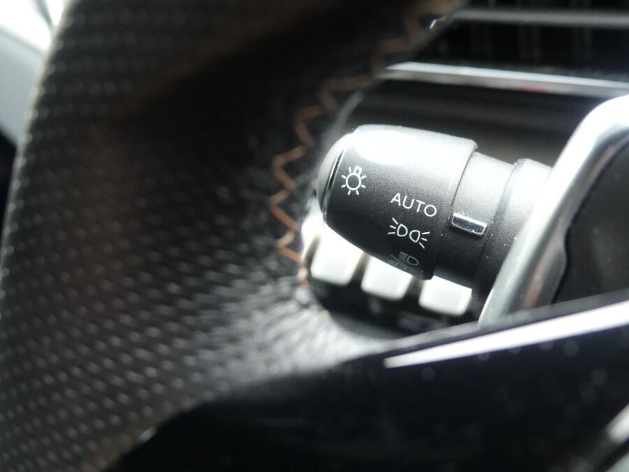 Used Peugeot 3008 2022 for sale - 76001258: Photo 22