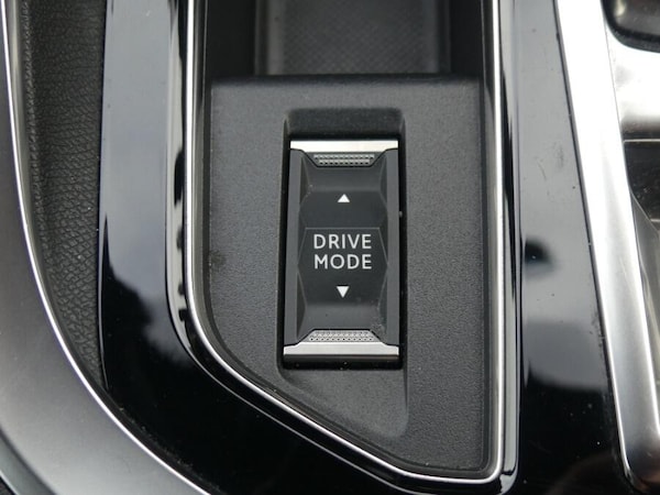 Used Peugeot 3008 2022 for sale - 76001258: Photo 35