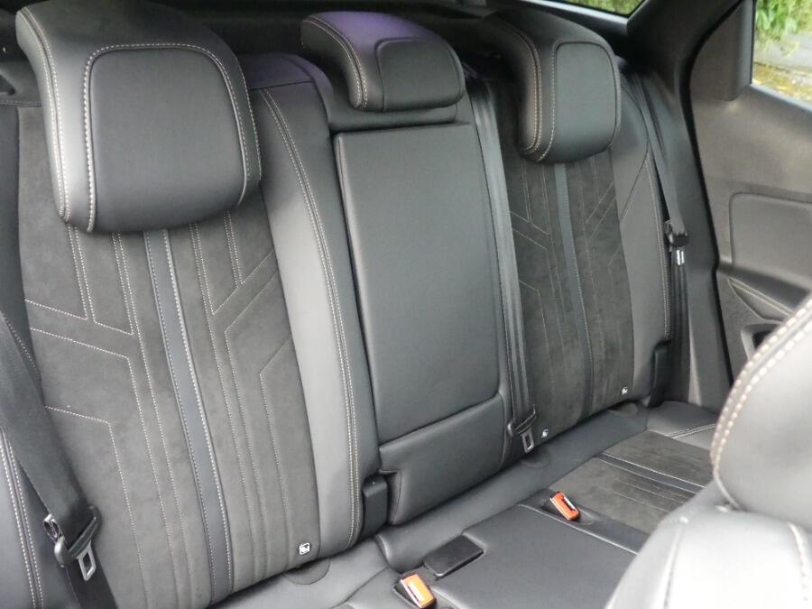 Used Peugeot 3008 2022 for sale - 76001258: Photo 9