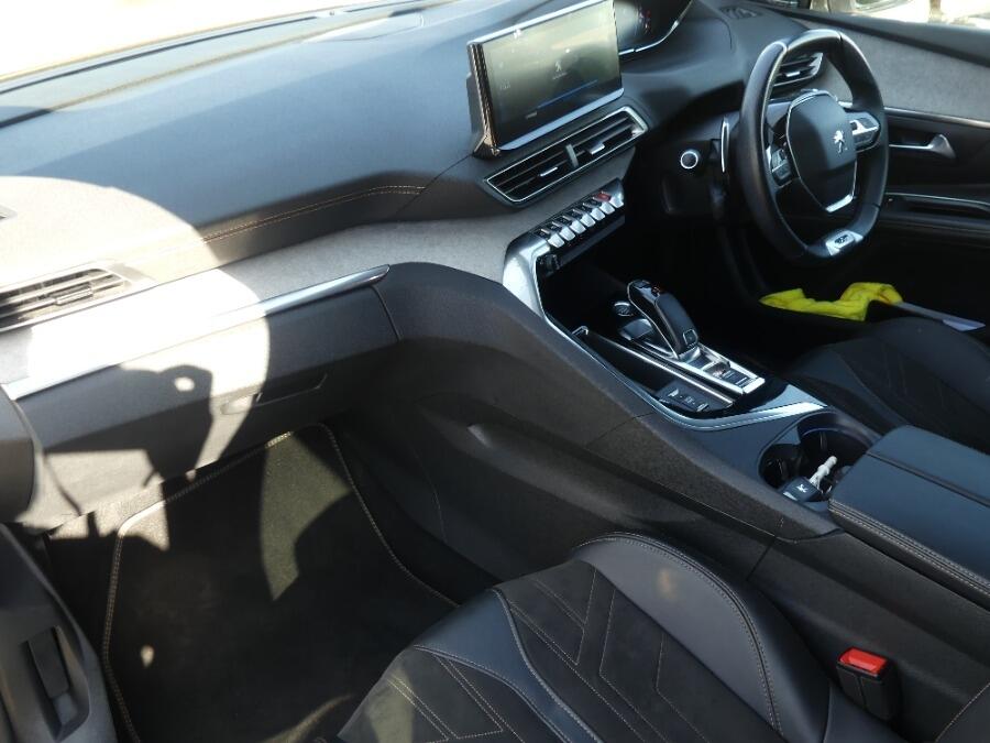 Used Peugeot 5008 2022 for sale - 76121647: Photo 2