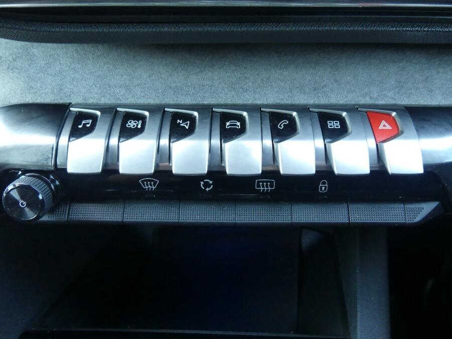 Used Peugeot 5008 2022 for sale - 76121647: Photo 35