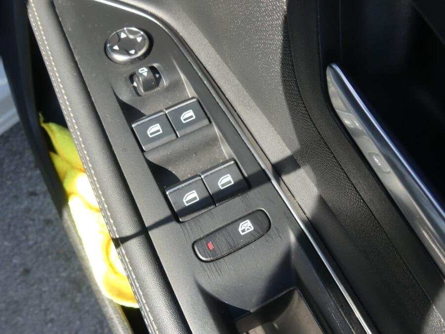 Used Peugeot 5008 2022 for sale - 76121647: Photo 41
