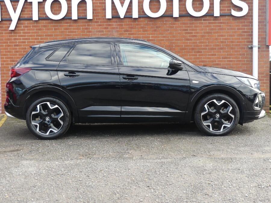 Used Vauxhall Grandland 2022 for sale - 77320635: Photo 4